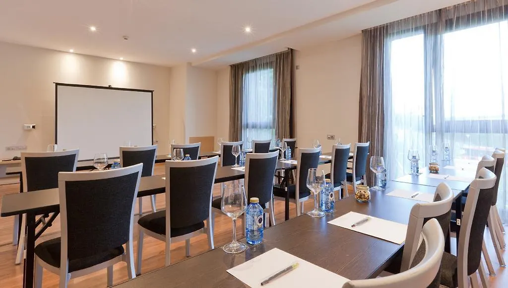 Spirit Hotel Gran בילבאו 4*,