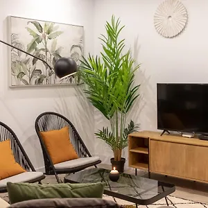 River In The Heart Of Ebi-01297 Appartement